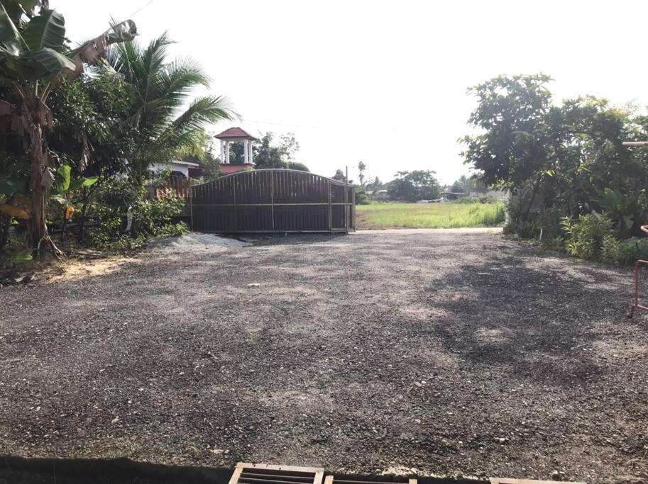 Homestay Che Mat クアラ・トレンガヌ エクステリア 写真